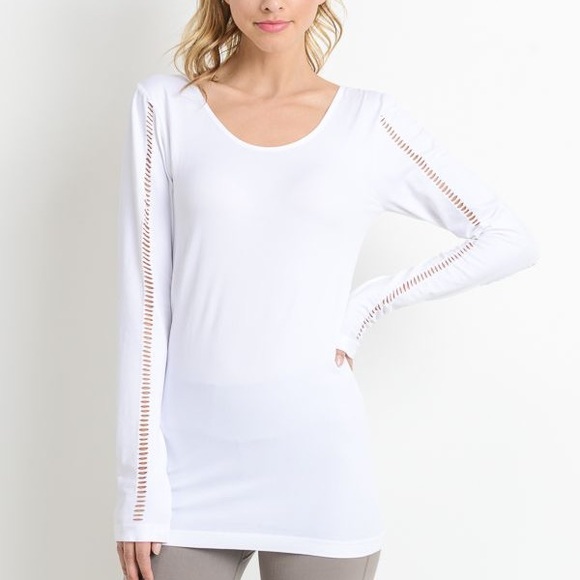 NWT White Razor Cut Athletic Top - Picture 4 of 5